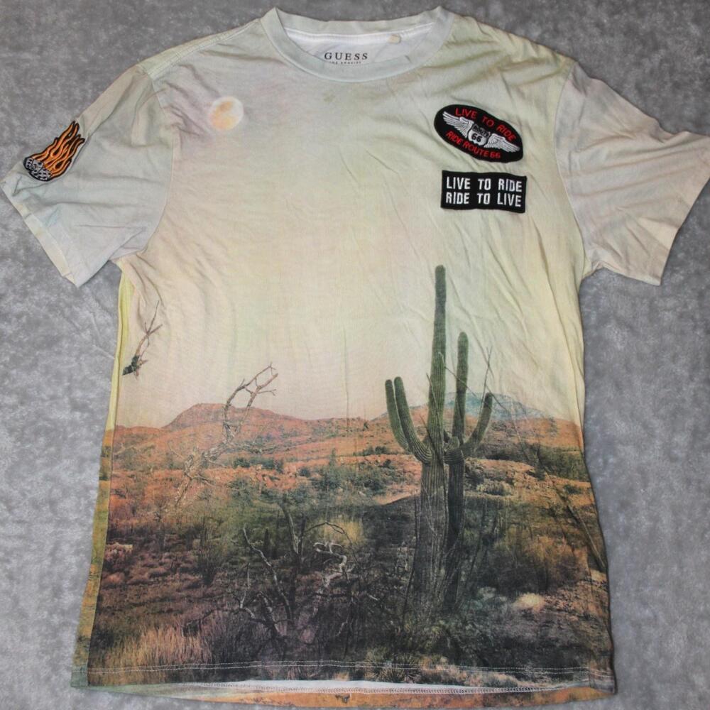 GUESS Shirt Mens M Beige Short Sleeve Desert Cactus Graphic Crewneck Tagless